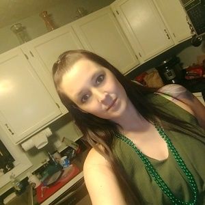 Meet your Posher, Tabitha